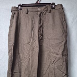 Mens Puritan Olive Green Pants.  No Size But Measurments Are In The Pictures